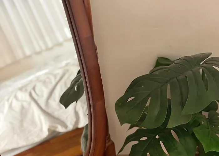 Still Apartment